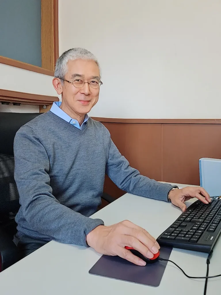 院長：平井慎二